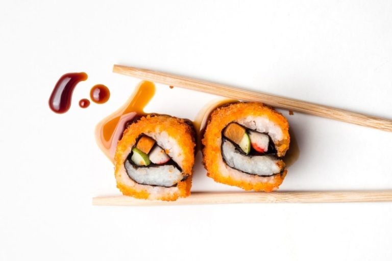 Crunchy Roll Sushi (Tempura California Roll Recipe)