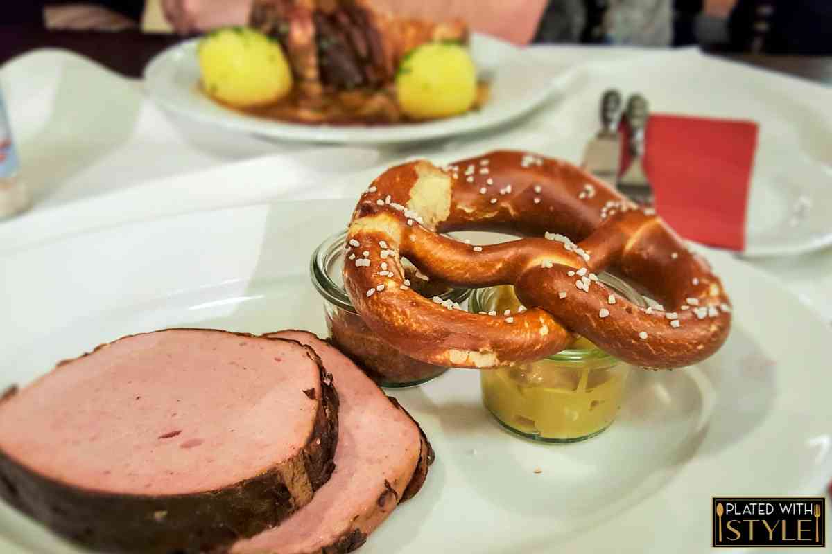 9 Best Mortadella Substitutes