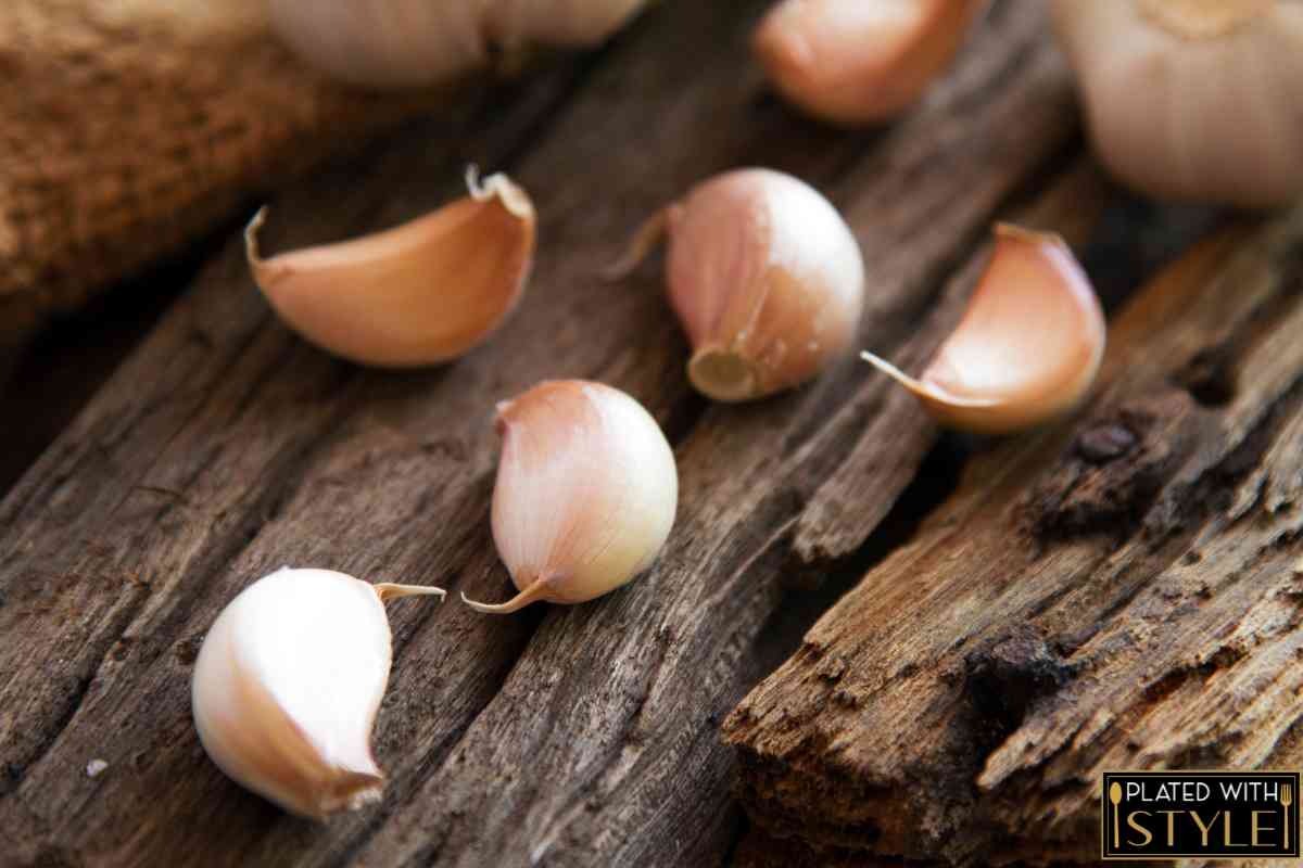 5 Best Garlic Clove Substitutes